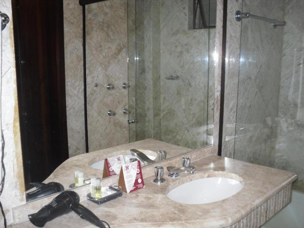Cha Prime Curitiba Hotel ภายนอก รูปภาพ
